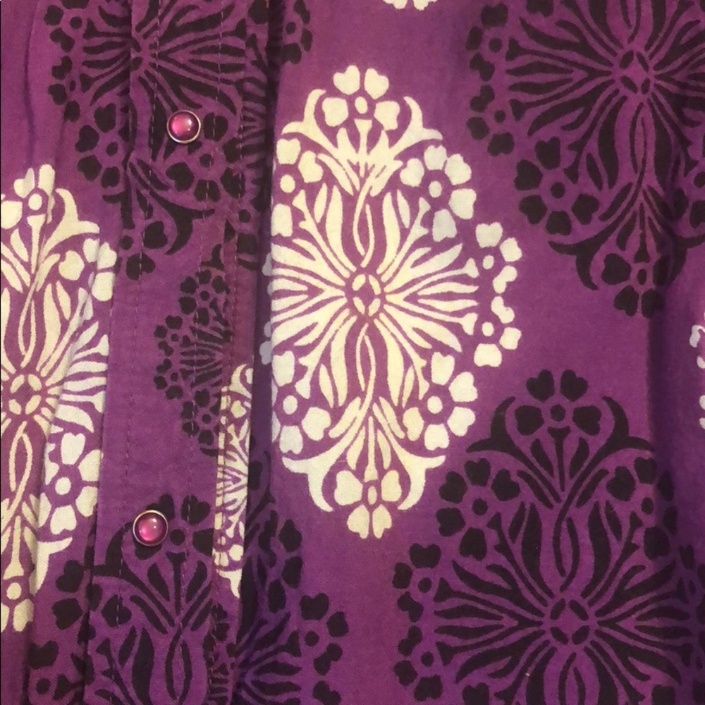 Long button down patterned tunic - Picture 2 of 3